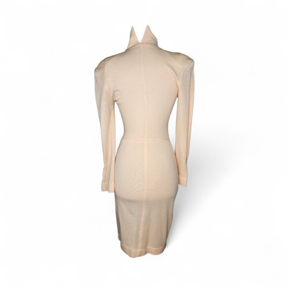1980s Claude Montana Vintage Wool Dress in Ivory Size 4 - Picture 2 of 14
